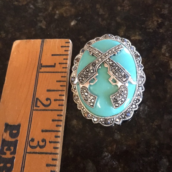 Western Rhinestone Pistols Pendant for necklace - Picture 4 of 14